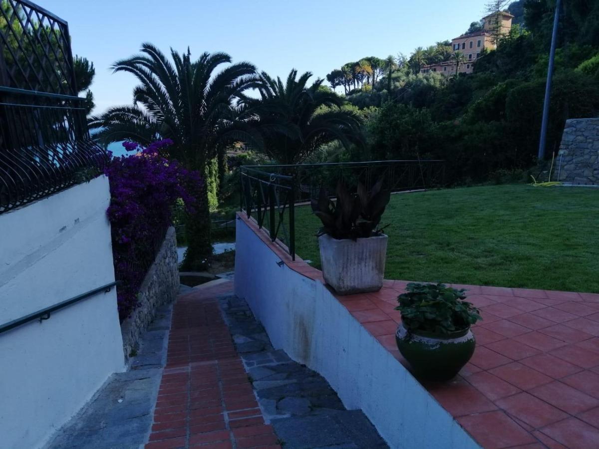 Agriturismo Un Mare Di Fiori ヴェンティミーリア エクステリア 写真